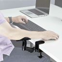 StarTech.com Adjustable Arm Rest For Desk, Clamp-On Install/No Drilling Monteringssæt – billede 10